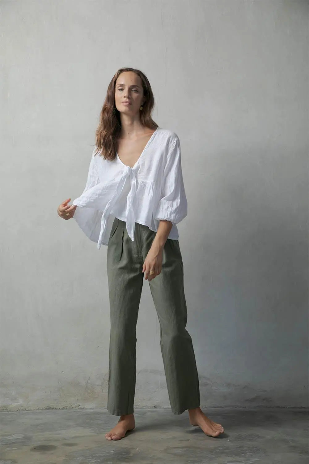 Tie-Knot Linen Oatmeal Capri Pants - LUXMII